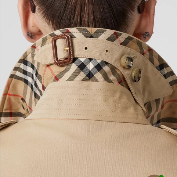 Burberry trenchcoat - Picture 2 of 10